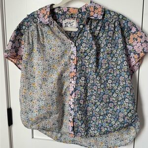 American Eagle Boxy Button Up Floral Short Sleeve Shirt size XS